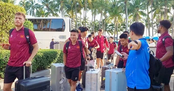 Tuyển Việt Nam đổ bộ Thái Lan, sẵn sàng đấu Timor Leste