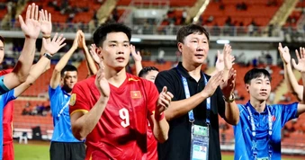 Tuyển Việt Nam được thưởng rất lớn, Chủ tịch VFF nói về ngôi vô địch
