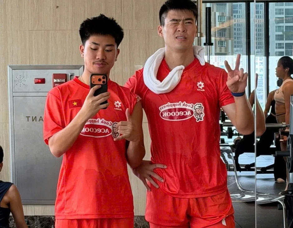 Tuyển Việt Nam gạch tên Việt kiều Khoa Ngô Tuyển Việt Nam gạch tên Việt kiều Khoa Ngô