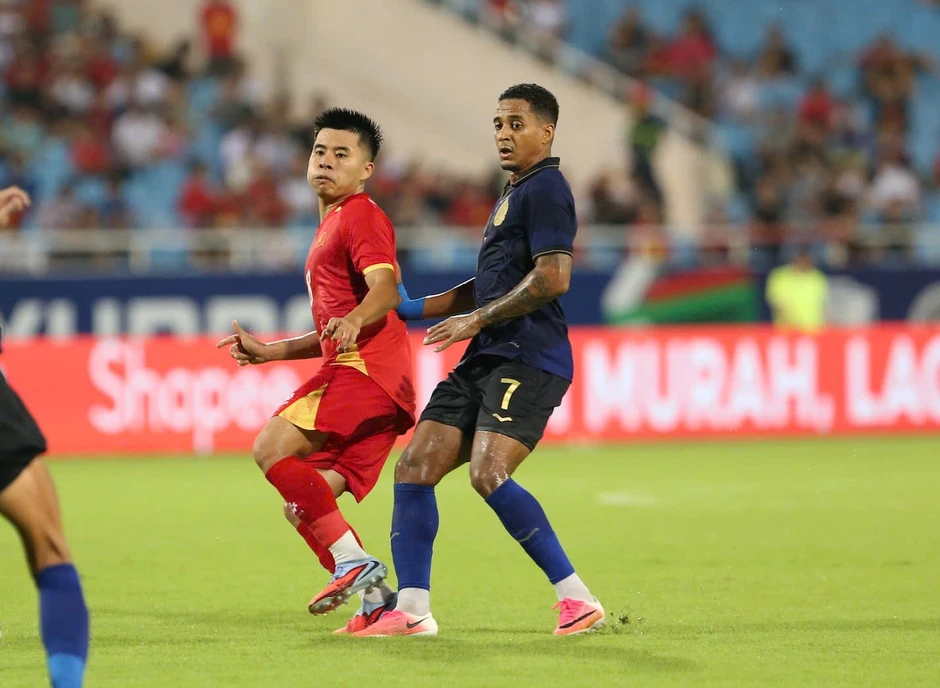 Tuyển Việt Nam: HLV Kim Sang Sik chọn đội hình nào đấu Malaysia? Tuyển Việt Nam: HLV Kim Sang Sik chọn đội hình nào đấu Malaysia?