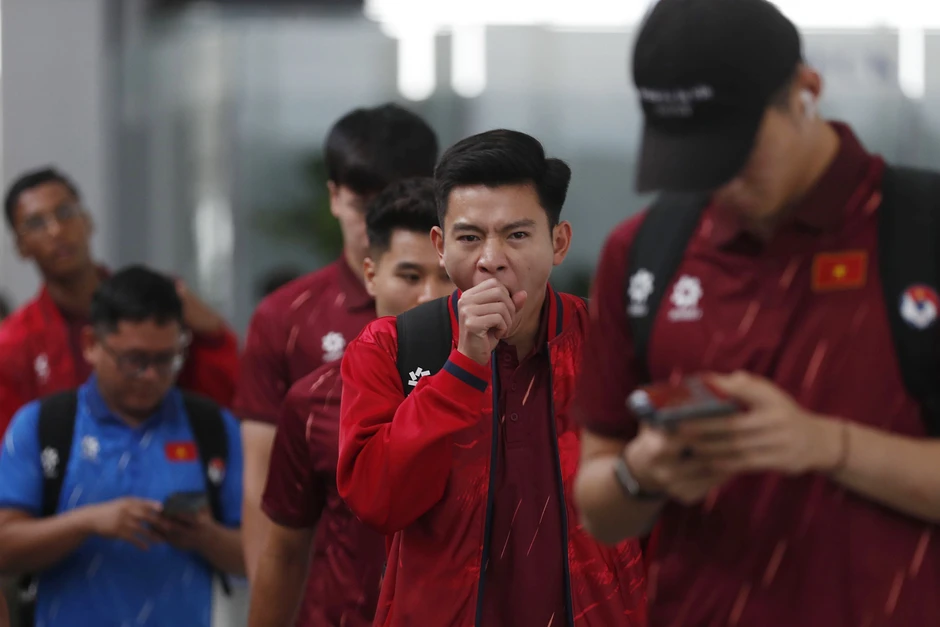Tuyển Việt Nam lên đường sang Indonesia dự FIFA ASEAN Cup