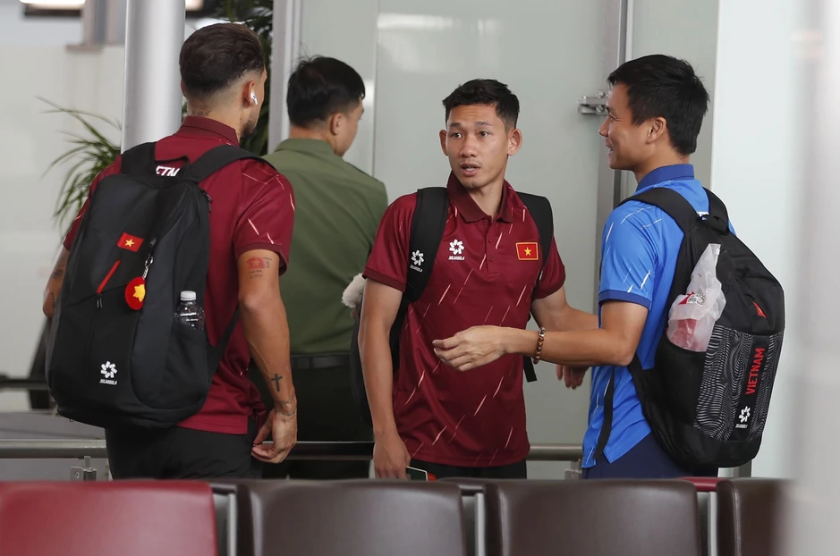 Tuyển Việt Nam lên đường sang Indonesia dự FIFA ASEAN Cup
