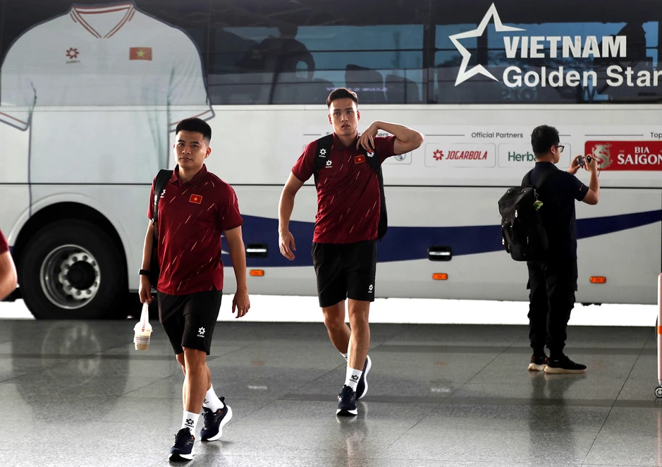 Tuyển Việt Nam lên đường sang Indonesia dự FIFA ASEAN Cup