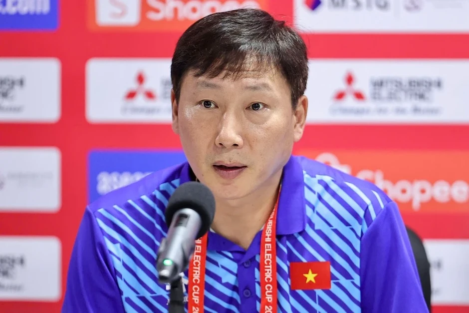 Tuyển Việt Nam thăng hạng FIFA sau khi Malaysia bị xử thua