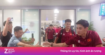Tuyển Việt Nam về Hà Nội
