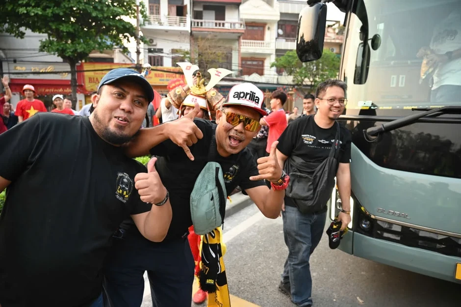 Tuyển Việt Nam vs Malaysia: Hoàng Hên, Xuân Son đá chính Tuyển Việt Nam vs Malaysia: Hoàng Hên, Xuân Son đá chính
