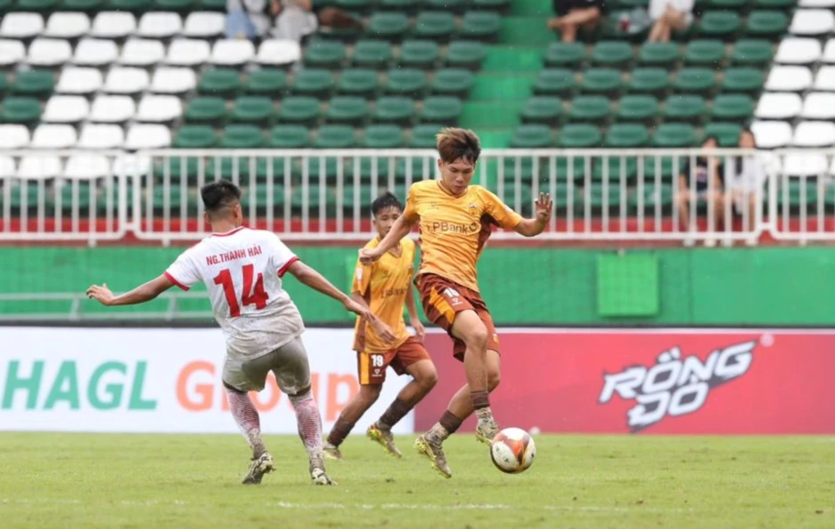 U17 HAGL gục ngã trong ngày khai mạc giải U17 quốc gia 2026 U17 HAGL gục ngã trong ngày khai mạc giải U17 quốc gia 2026