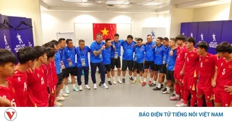 U17 Việt Nam bị loại, HLV Cristiano Roland nói gì?