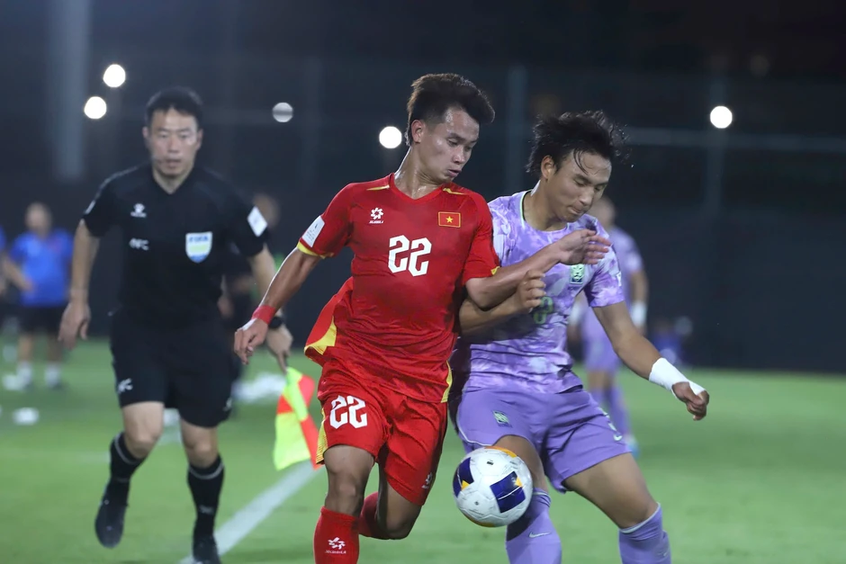 U17 Việt Nam đấu U17 UAE: Dùng sở trường lấy vé U17 World Cup U17 Việt Nam đấu U17 UAE: Dùng sở trường lấy vé U17 World Cup