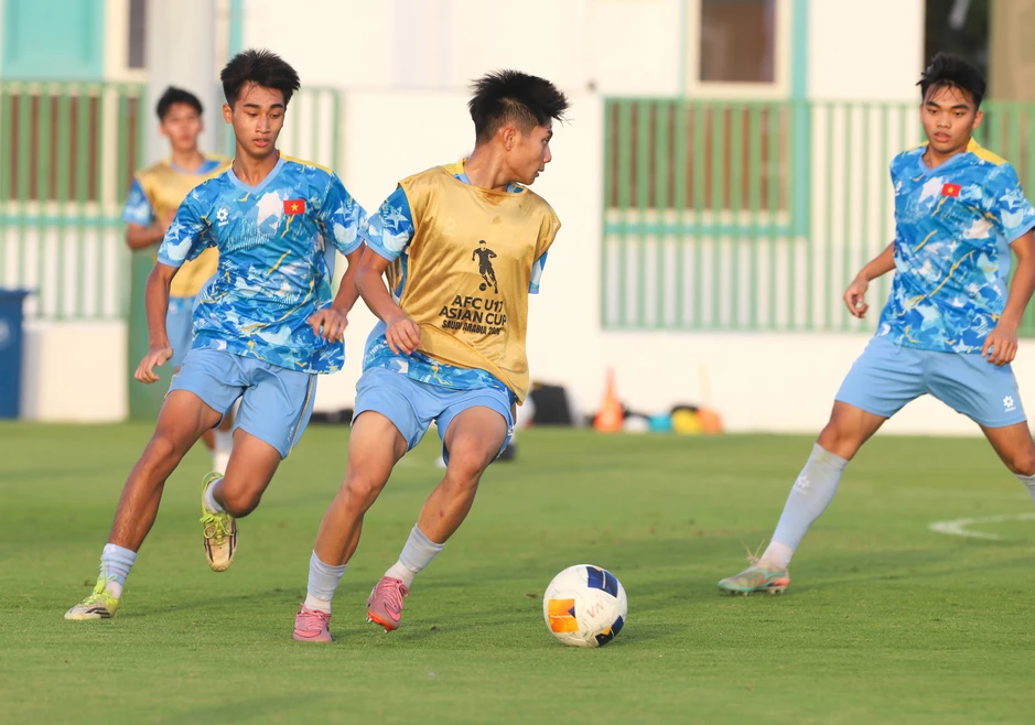 U17 Việt Nam hứng khởi chờ quyết đấu Australia, tranh vé bán kết U17 Việt Nam hứng khởi chờ quyết đấu Australia, tranh vé bán kết