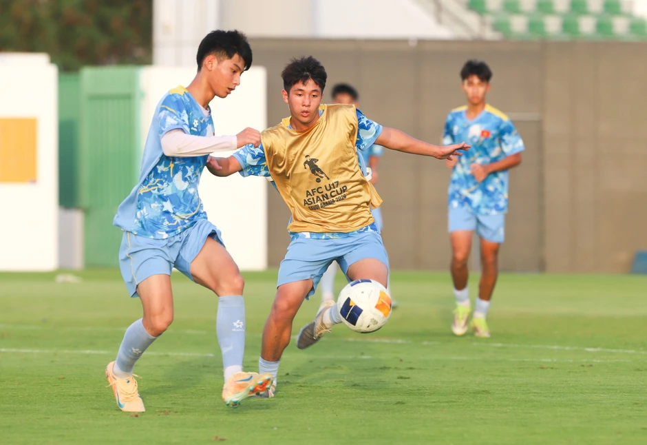 U17 Việt Nam hứng khởi chờ quyết đấu Australia, tranh vé bán kết U17 Việt Nam hứng khởi chờ quyết đấu Australia, tranh vé bán kết