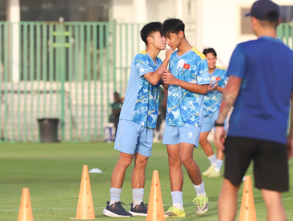 U17 Việt Nam hứng khởi chờ quyết đấu Australia, tranh vé bán kết U17 Việt Nam hứng khởi chờ quyết đấu Australia, tranh vé bán kết