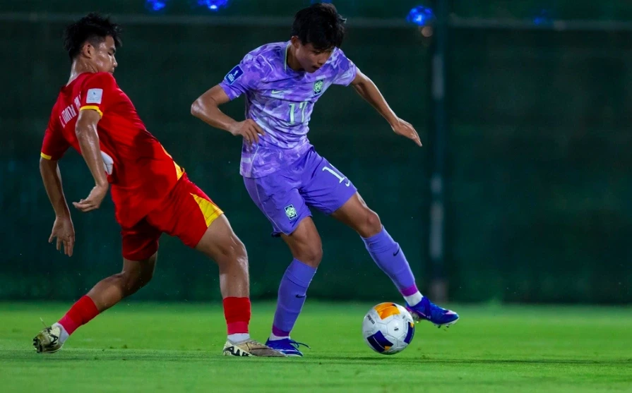 U17 Việt Nam - U17 UAE (0h ngày 14/5): Chạm tay vào vé dự World Cup U17 Việt Nam - U17 UAE (0h ngày 14/5): Chạm tay vào vé dự World Cup