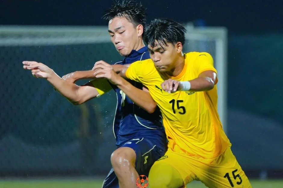 U19 Thái Lan thắng nghẹt thở, U19 Việt Nam ở rất gần tấm vé vào bán kết U19 Thái Lan thắng nghẹt thở, U19 Việt Nam ở rất gần tấm vé vào bán kết