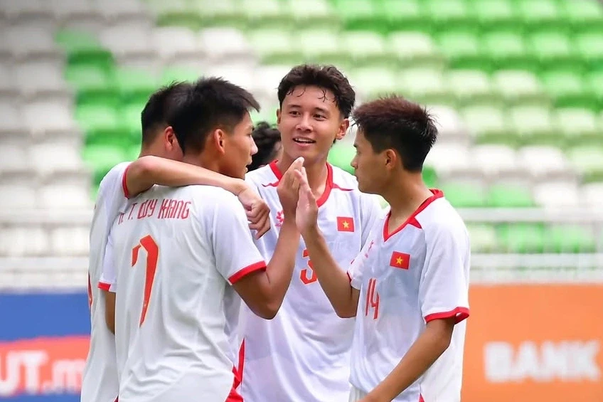 U19 Việt Nam đại thắng Myanmar, sẵn sàng chờ U19 Indonesia U19 Việt Nam đại thắng Myanmar, sẵn sàng chờ U19 Indonesia