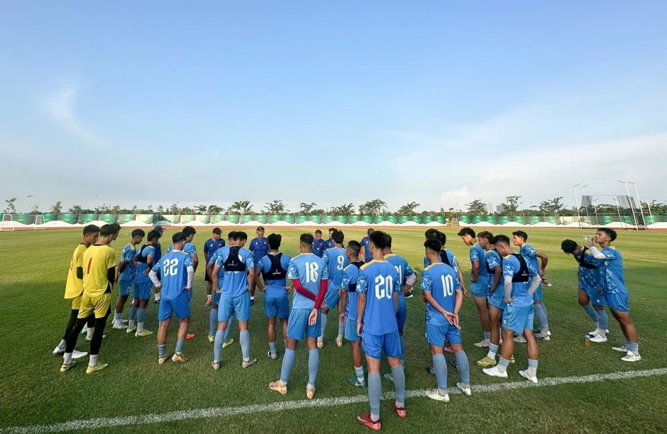 U19 Việt Nam “nếm lửa” trước thềm trận ra quân giải Đông Nam Á U19 Việt Nam “nếm lửa” trước thềm trận ra quân giải Đông Nam Á