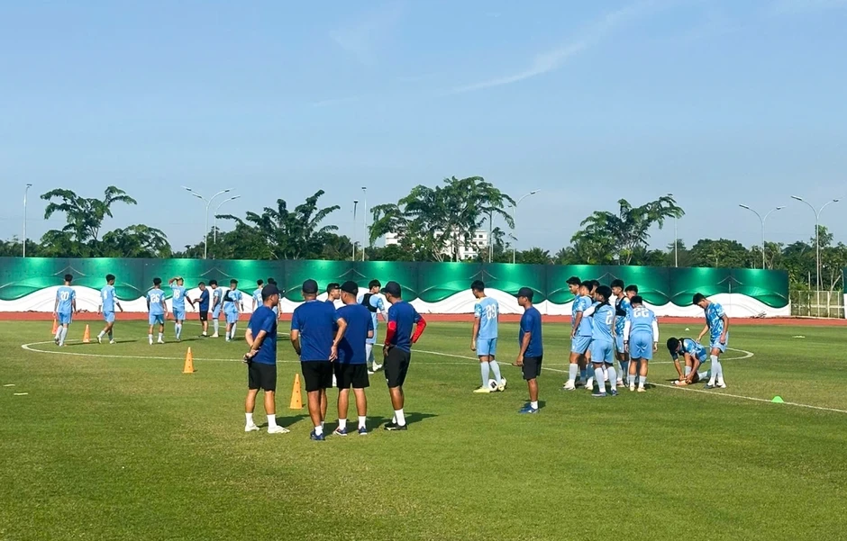 U19 Việt Nam “nếm lửa” trước thềm trận ra quân giải Đông Nam Á U19 Việt Nam “nếm lửa” trước thềm trận ra quân giải Đông Nam Á