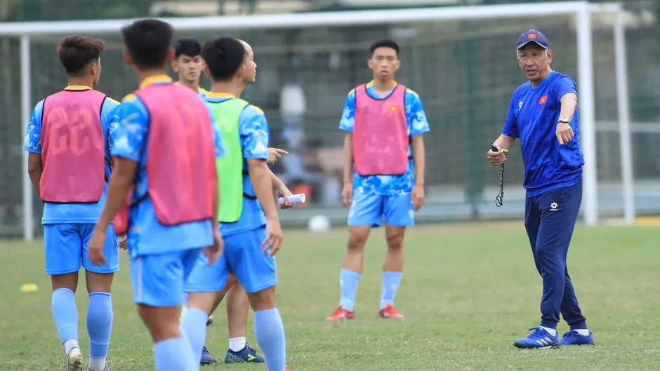 U19 Việt Nam thắng liên tiếp các đội Nhật Bản trên hành trình săn vé World Cup U19 Việt Nam thắng liên tiếp các đội Nhật Bản trên hành trình săn vé World Cup