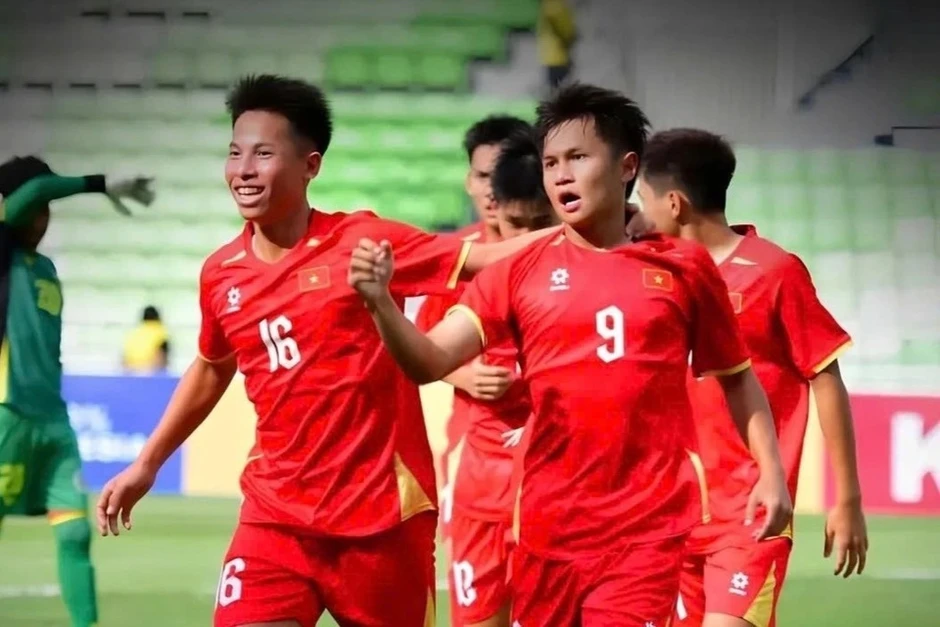 U19 Việt Nam thắng trận mở màn giải Đông Nam Á U19 Việt Nam thắng trận mở màn giải Đông Nam Á
