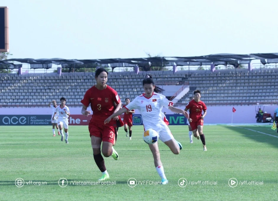 U20 nữ Việt Nam không thể gây bất ngờ trước U20 nữ Trung Quốc U20 nữ Việt Nam không thể gây bất ngờ trước U20 nữ Trung Quốc