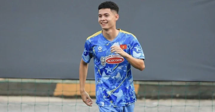 U23 Việt Nam gọi loạt cầu thủ mới, có tài năng trẻ chưa thi đấu chuyên nghiệp U23 Việt Nam gọi loạt cầu thủ mới, có tài năng trẻ chưa thi đấu chuyên nghiệp