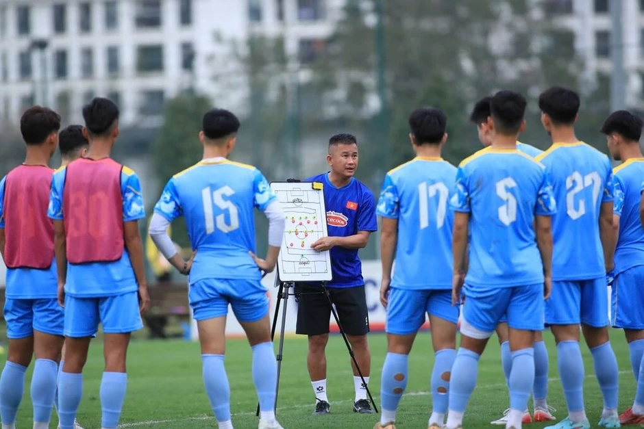 U23 Việt Nam tập trung chuẩn bị ASIAD 20 U23 Việt Nam tập trung chuẩn bị ASIAD 20