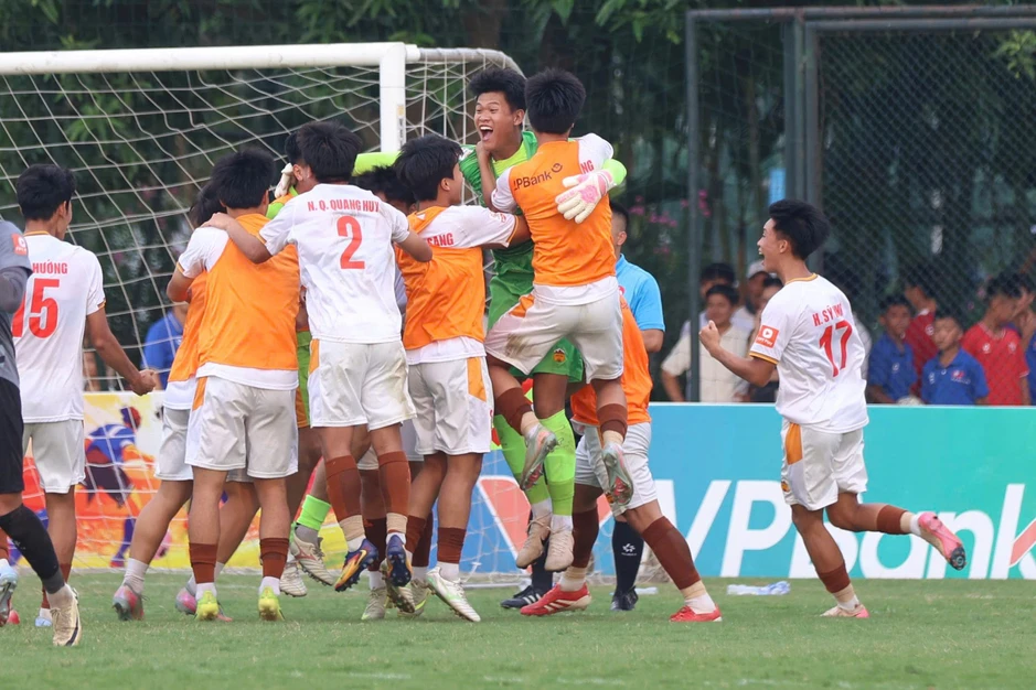 VCK U21 Quốc gia: HAGL và SLNA vào bán kết VCK U21 Quốc gia: HAGL và SLNA vào bán kết