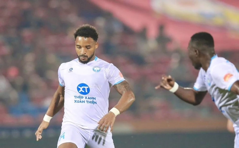Vì sao Nam Định rơi từ hạng 1 xuống hạng 6 V.League? Vì sao Nam Định rơi từ hạng 1 xuống hạng 6 V.League?