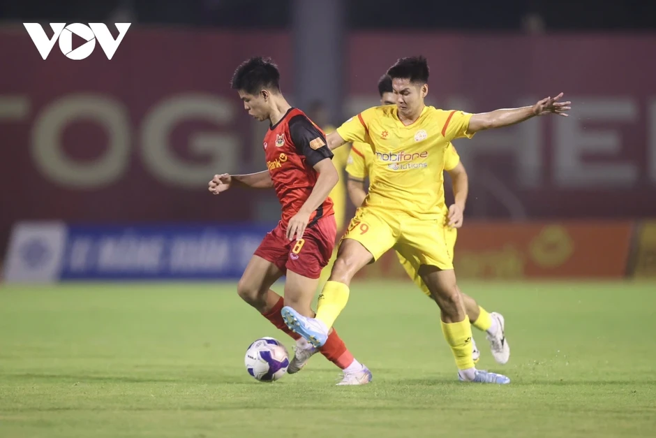 Vòng 20 V-League 2025/26: Nóng bỏng cuộc đua trụ hạng Vòng 20 V-League 2025/26: Nóng bỏng cuộc đua trụ hạng