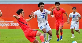 Xác định các cặp đấu bán kết bóng đá nam và nữ Asiad 20