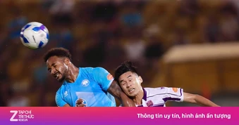 Xuân Son bị từ chối bàn thắng