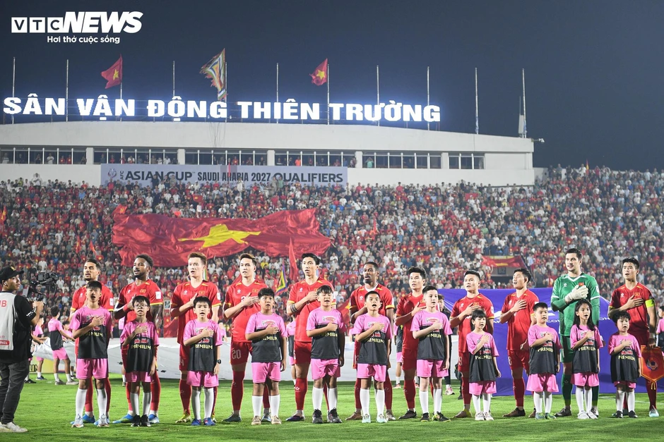 Xuân Son bùng nổ bên Hoàng Hên, HLV Malaysia cũng phải công nhận quá hay