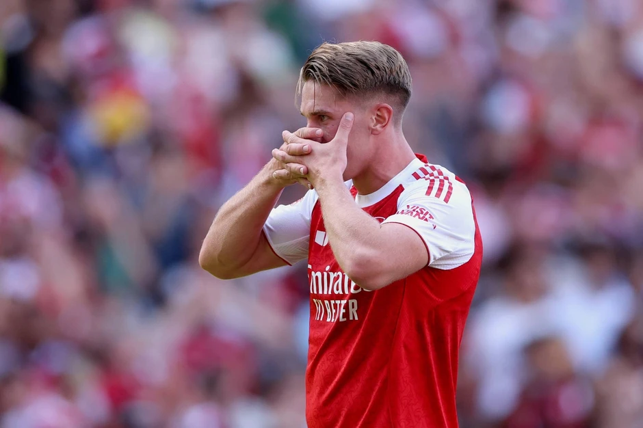 10 khoảnh khắc định hình nên chức vô địch Ngoại hạng Anh của Arsenal