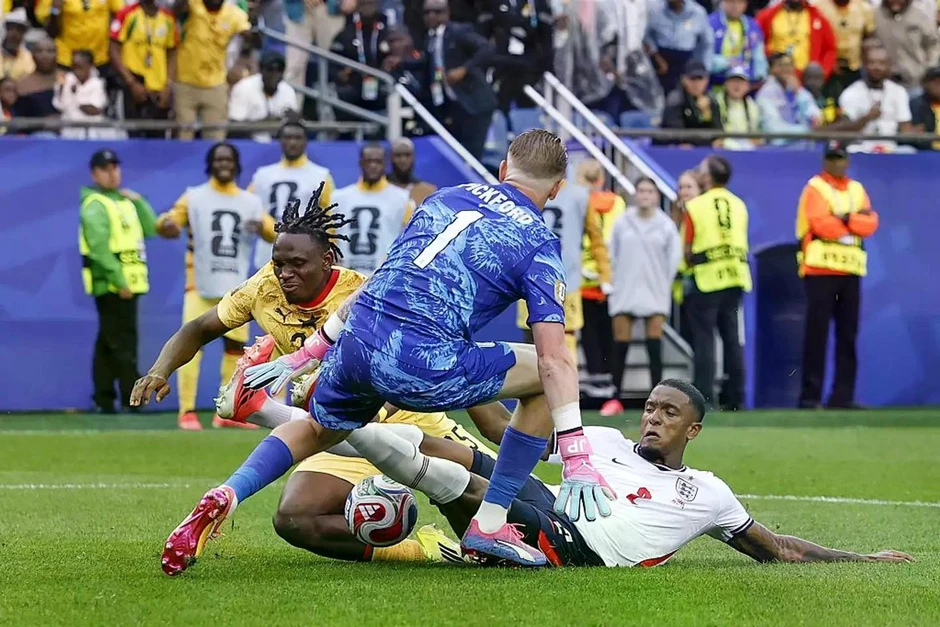 10 quyết định gây tranh cãi nhất từ đầu VCK World Cup 2026 10 quyết định gây tranh cãi nhất từ đầu VCK World Cup 2026