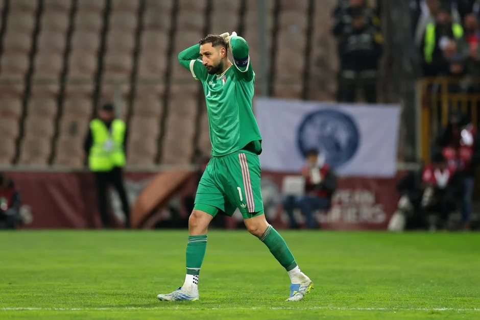 4.300 ngày, 3 lần lỡ hẹn World Cup và nỗi buồn tột cùng của bóng đá Italia