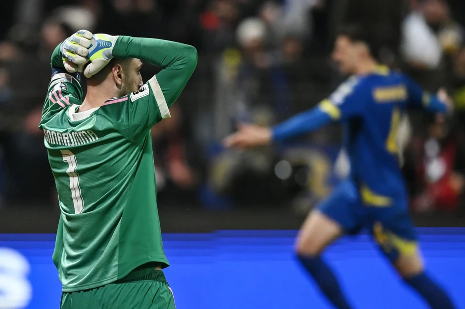 4.300 ngày, 3 lần lỡ hẹn World Cup và nỗi buồn tột cùng của bóng đá Italia