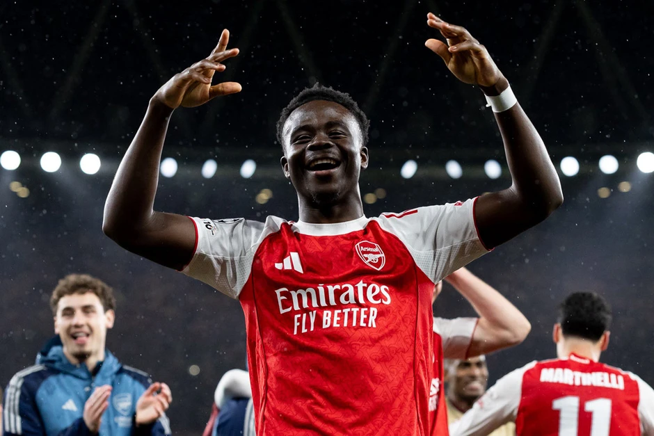 Arsenal ăn mừng phấn khích chưa từng có khi vào chung kết C1 Arsenal ăn mừng phấn khích chưa từng có khi vào chung kết C1