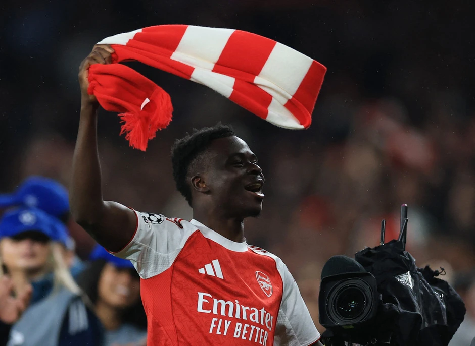 Arsenal ăn mừng phấn khích chưa từng có khi vào chung kết C1 Arsenal ăn mừng phấn khích chưa từng có khi vào chung kết C1