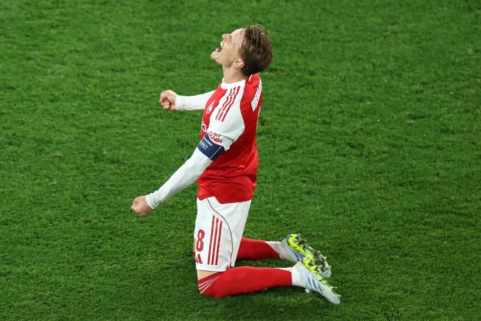 Arsenal đánh bại Atletico vào chơi chung kết Champions League Arsenal đánh bại Atletico vào chơi chung kết Champions League