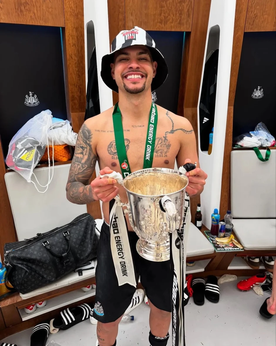 Arsenal đạt thỏa thuận mua Bruno Guimaraes với giá 75 triệu bảng Arsenal đạt thỏa thuận mua Bruno Guimaraes với giá 75 triệu bảng