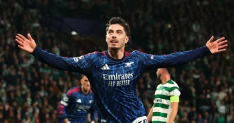 Arsenal thắng nghẹt thở Sporting, rộng cửa vào bán kết Champions League