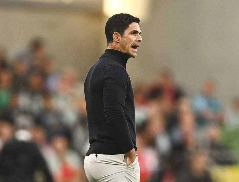 Arsenal thua sốc vì sai lầm của thủ môn Kepa Arsenal thua sốc vì sai lầm của thủ môn Kepa