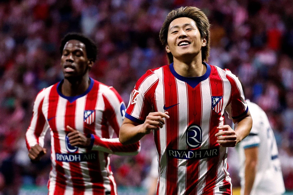 Atletico đấu Real Madrid: Nụ cười Hàn Quốc Lee Kang In Atletico đấu Real Madrid: Nụ cười Hàn Quốc Lee Kang In
