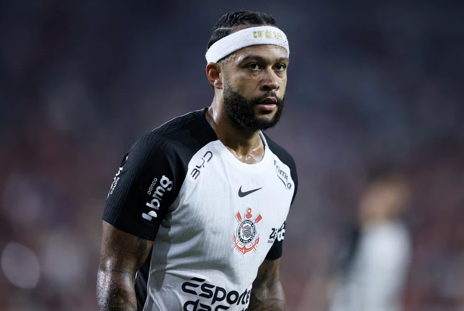 Ban lãnh đạo Corinthians bị dọa giết vì Depay Ban lãnh đạo Corinthians bị dọa giết vì Depay