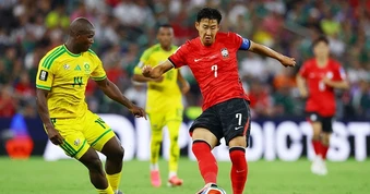 Báo châu Á: "Thất bại của đội tuyển Hàn Quốc trước Nam Phi là cú sốc lớn"