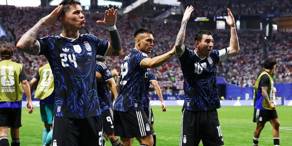 Báo chí thế giới: "Messi bất tử, Argentina khiến trái tim người Anh tan vỡ" Báo chí thế giới: "Messi bất tử, Argentina khiến trái tim người Anh tan vỡ"