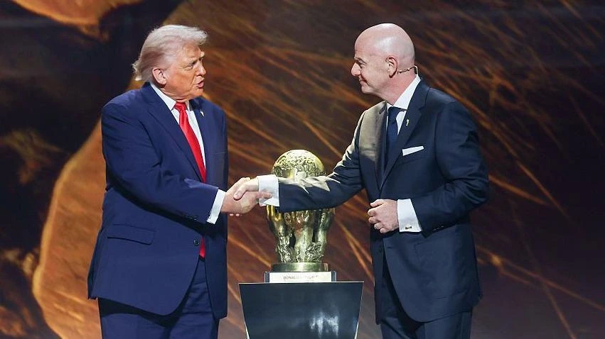 Báo Indonesia kêu gọi FIFA tước quyền đăng cai World Cup của Mỹ Báo Indonesia kêu gọi FIFA tước quyền đăng cai World Cup của Mỹ