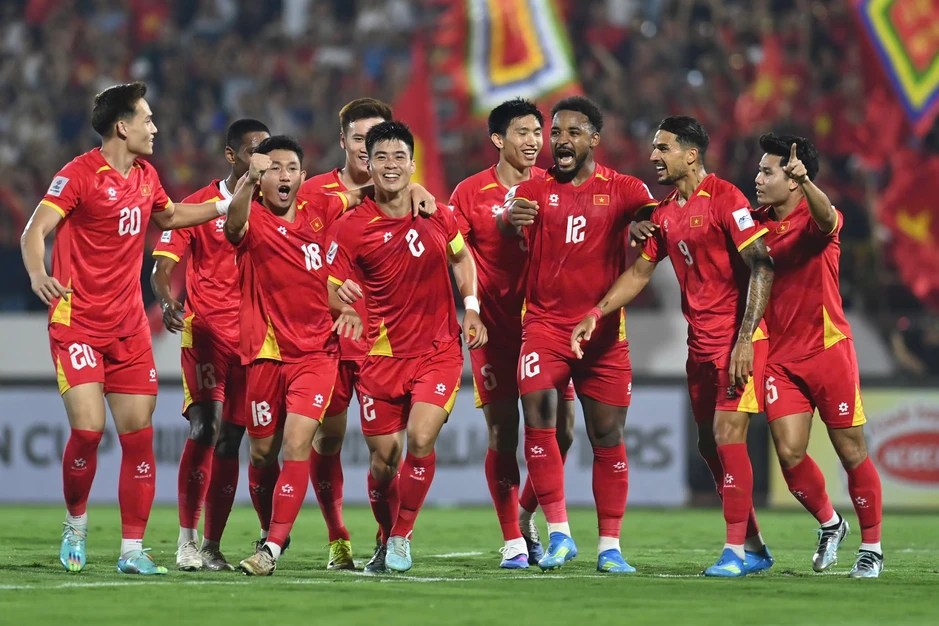 Báo Malaysia: "Chúng ta thua tuyển Việt Nam từ trước khi bóng lăn" Báo Malaysia: "Chúng ta thua tuyển Việt Nam từ trước khi bóng lăn"