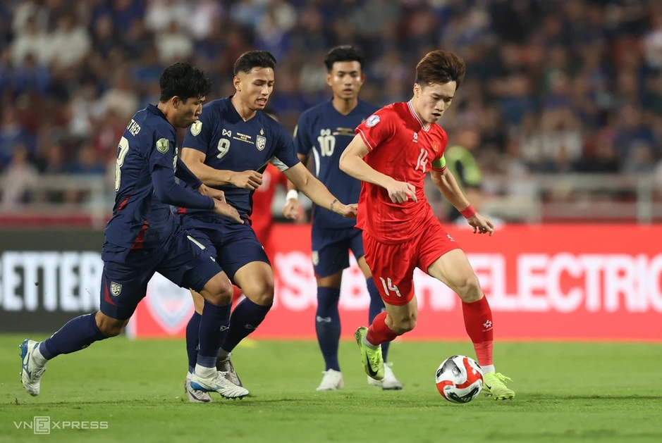 Báo Thái Lan: '3 triệu USD cho bản quyền truyền hình FIFA ASEAN Cup' Báo Thái Lan: '3 triệu USD cho bản quyền truyền hình FIFA ASEAN Cup'