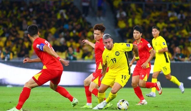 Báo Trung Quốc bình luận khi tuyển Việt Nam sớm giành vé dự Asian Cup Báo Trung Quốc bình luận khi tuyển Việt Nam sớm giành vé dự Asian Cup